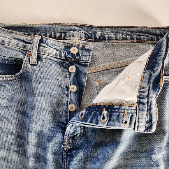 Old Navy Extra High Rise Sky High Straight Leg Jeans Size 14 Button Fly Denim - Picture 3 of 6